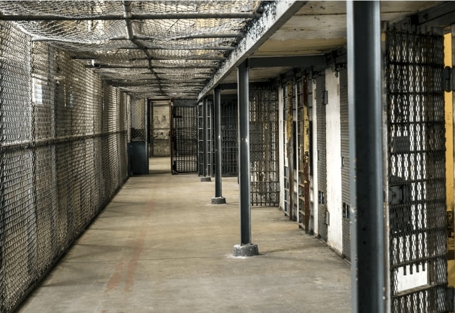 41BIS – PARTITO RADICALE : LO STATO NON PUÒ TRATTARE GLI UOMINI DELLA MAFIA COME LORO TRATTANO GLI UOMINI DELLO STATO, ALTRIMENTI SI CONFONDONO I PRINCIPI FONDANTI DELLO STATO CON QUELLI DELLA MAFIA. ALFREDO COSPITO STA VINCENDO LA LOTTA CONTRO LO STATO PERCHE’ IL REGIME NON E’ CAPACE DI DARE UNA RISPOSTA POLITICA AD UNA LOTTA SENZA VIA D’USCITA.